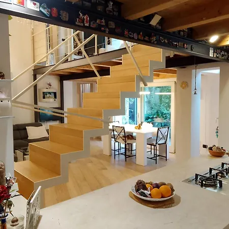 Casa Di A.l.a. By Al * Desenzano del Garda