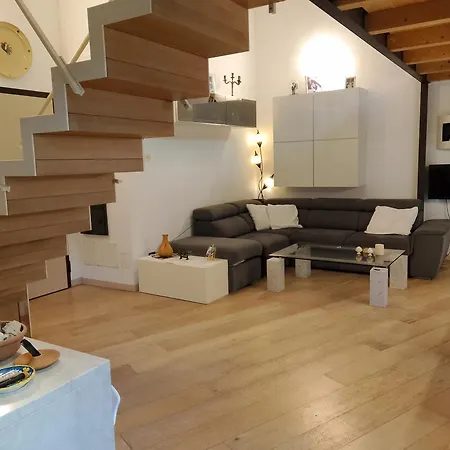 Appartement Casa Di A.l.a. By Al Desenzano del Garda